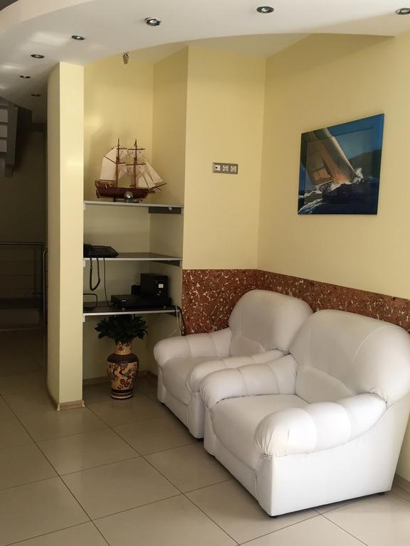 Consul Hotel Консул Odessa Exteriör bild
