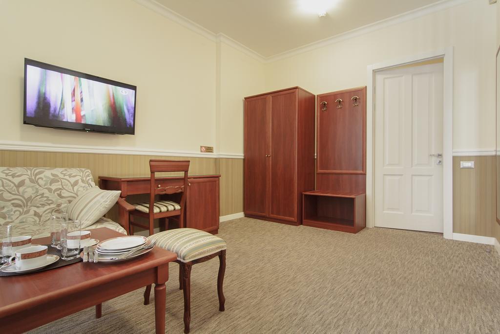 Consul Hotel Консул Odessa Exteriör bild