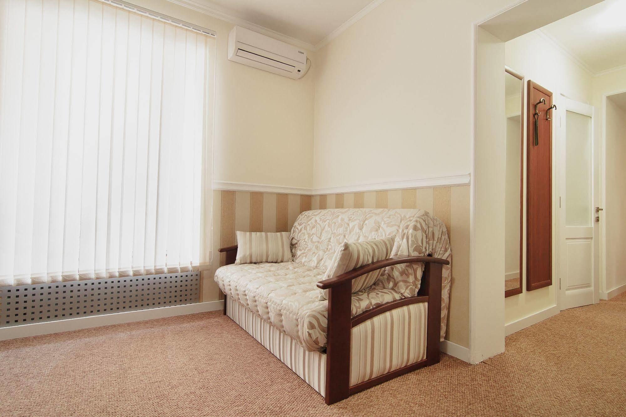 Consul Hotel Консул Odessa Exteriör bild