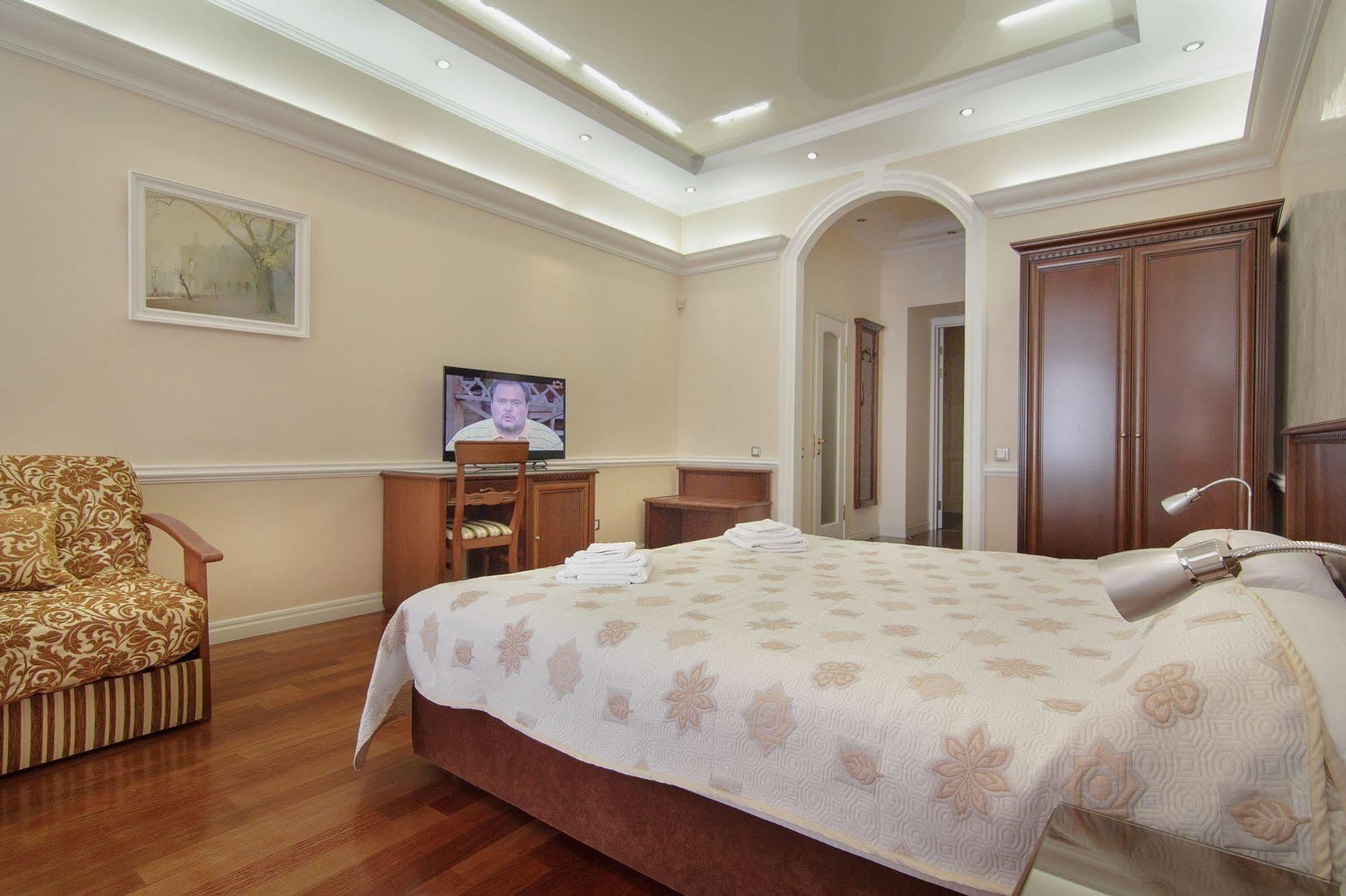 Consul Hotel Консул Odessa Exteriör bild